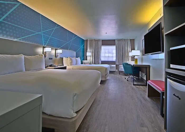 Comfort & Near Ft Huachuca Hotel 4*