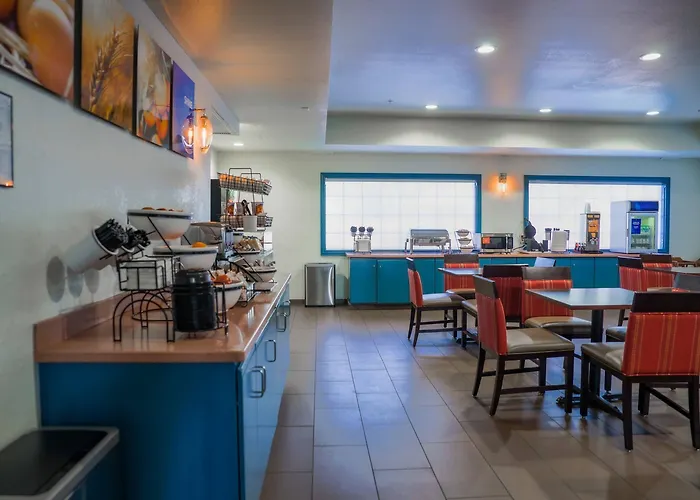Comfort & Near Ft Huachuca Hotel